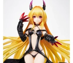 Golden Darkness Darkness Ver. 1/6 Scale Figure