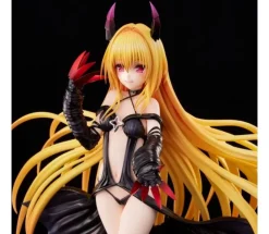 Golden Darkness Darkness Ver. 1/6 Scale Figure