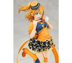 HONOKA KOSAKA FRUIT PARLOR VER. 1/7 SCALE FIGURE