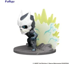 Kaiju No. 8 Hold Figure