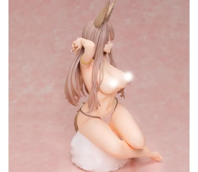 Laura Complete Figure