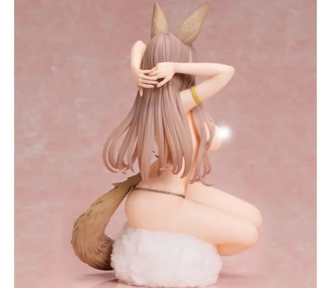 Laura Complete Figure