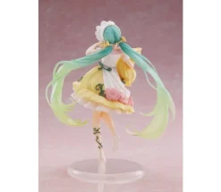 Sleeping Beauty Wonderland Figure
