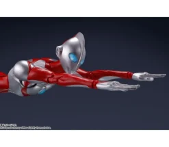 ULTRAMAN AND EMI ULTRAMAN: RISING S.H.Figuarts