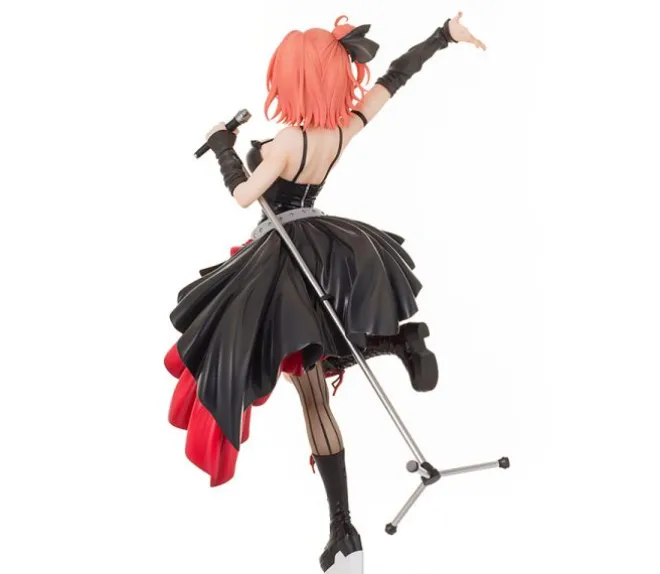 Yui Yuigahama: Rock Ver.